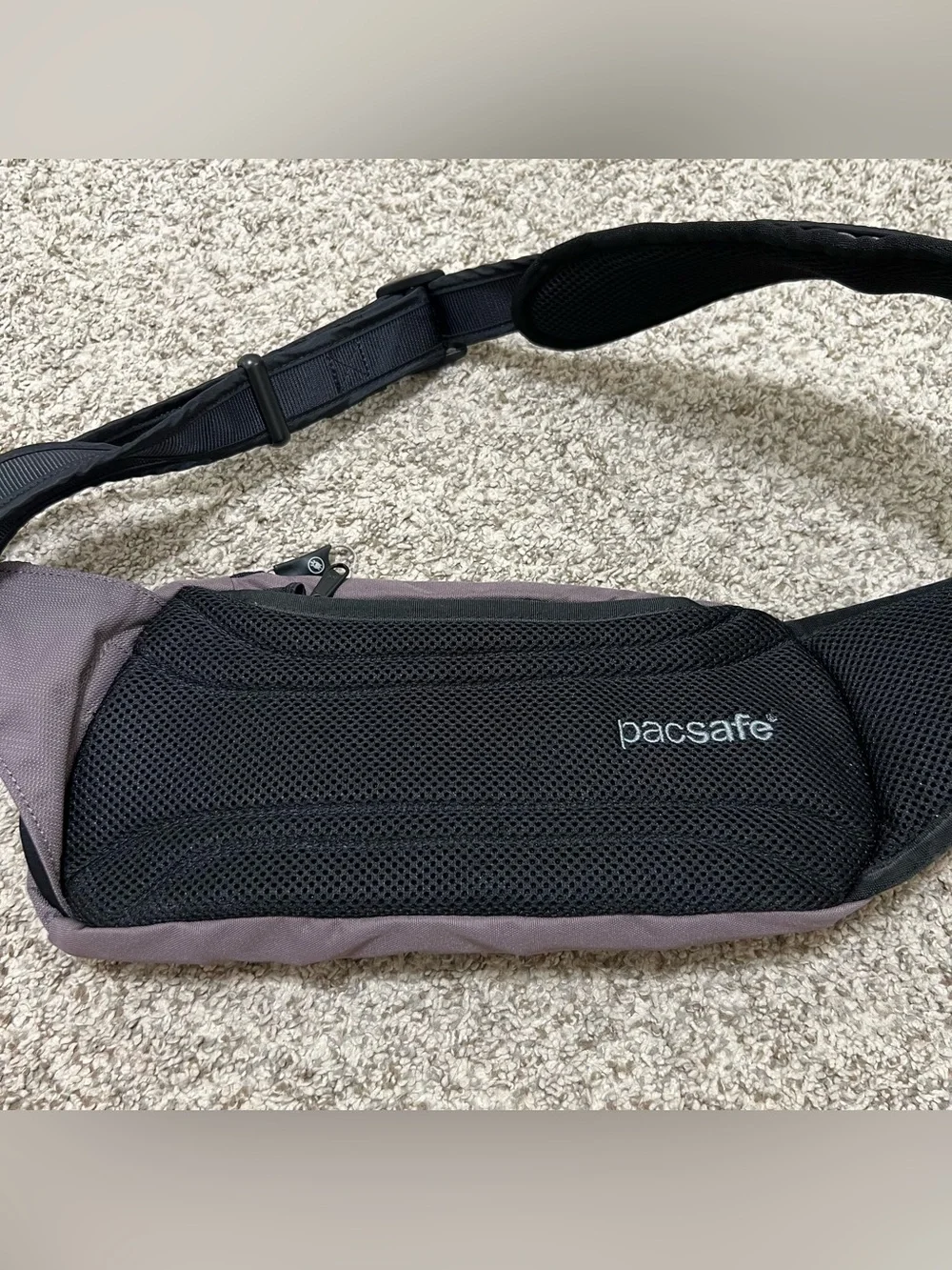 Pacsafe Venturesafe 150 PA028 Anti-Theft Sling Crossbody Pack in Light Purple